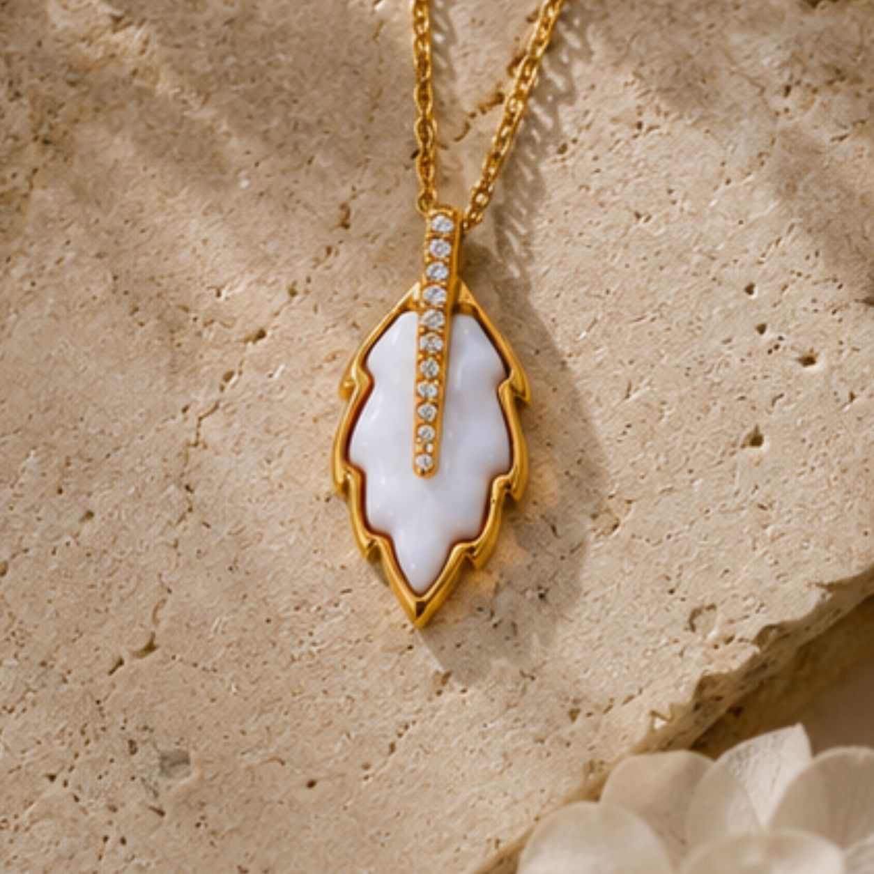 Aarohi Leaf Necklace