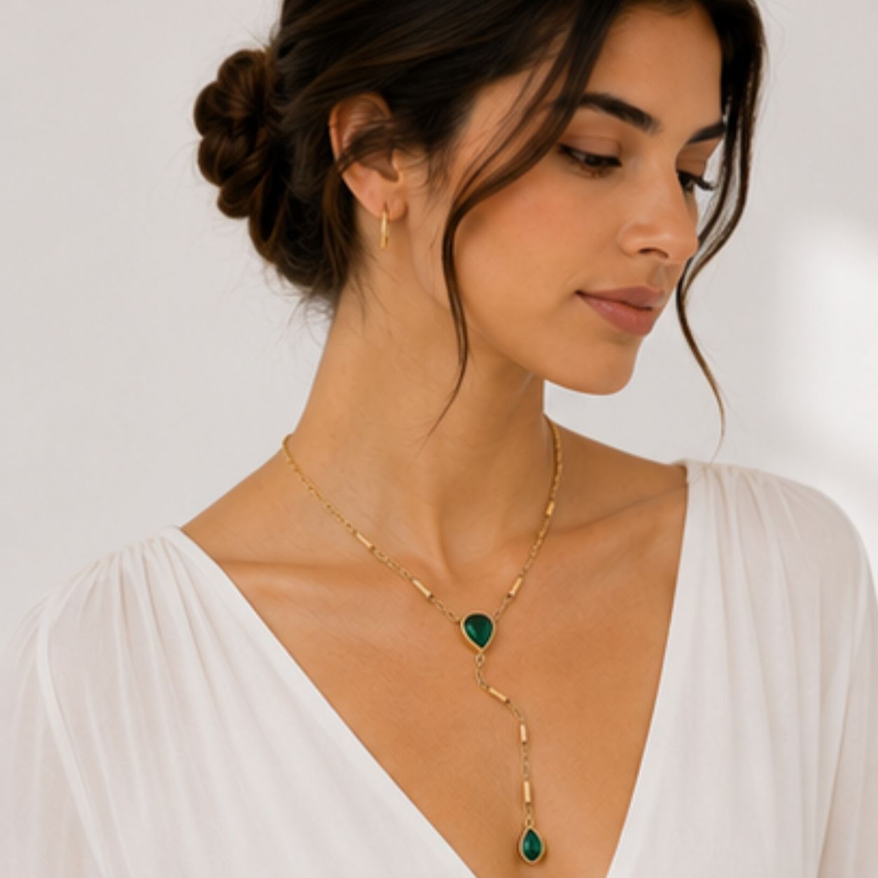 Avni Emerald Teardrop Necklace