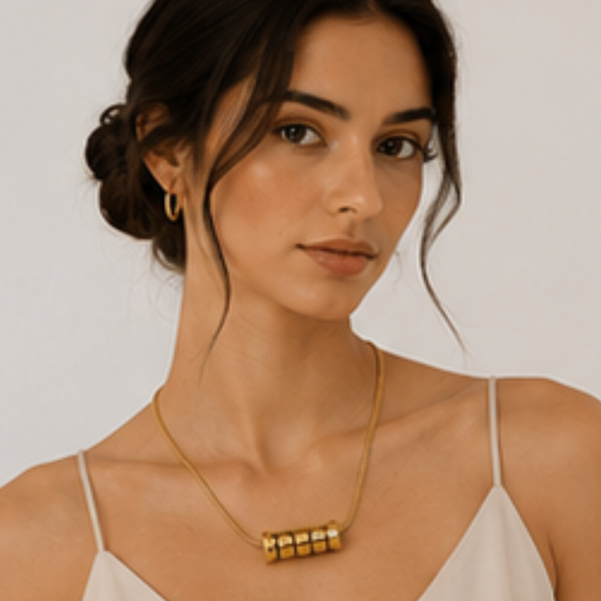 Tara Barrel Pendant Necklace
