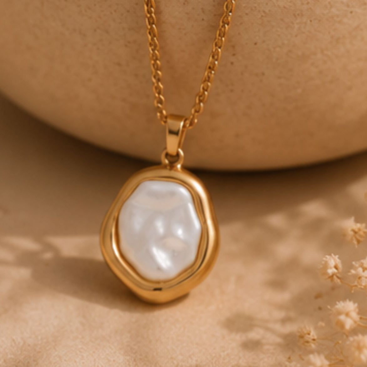 Indu Baroque Pearl Pendant Necklace