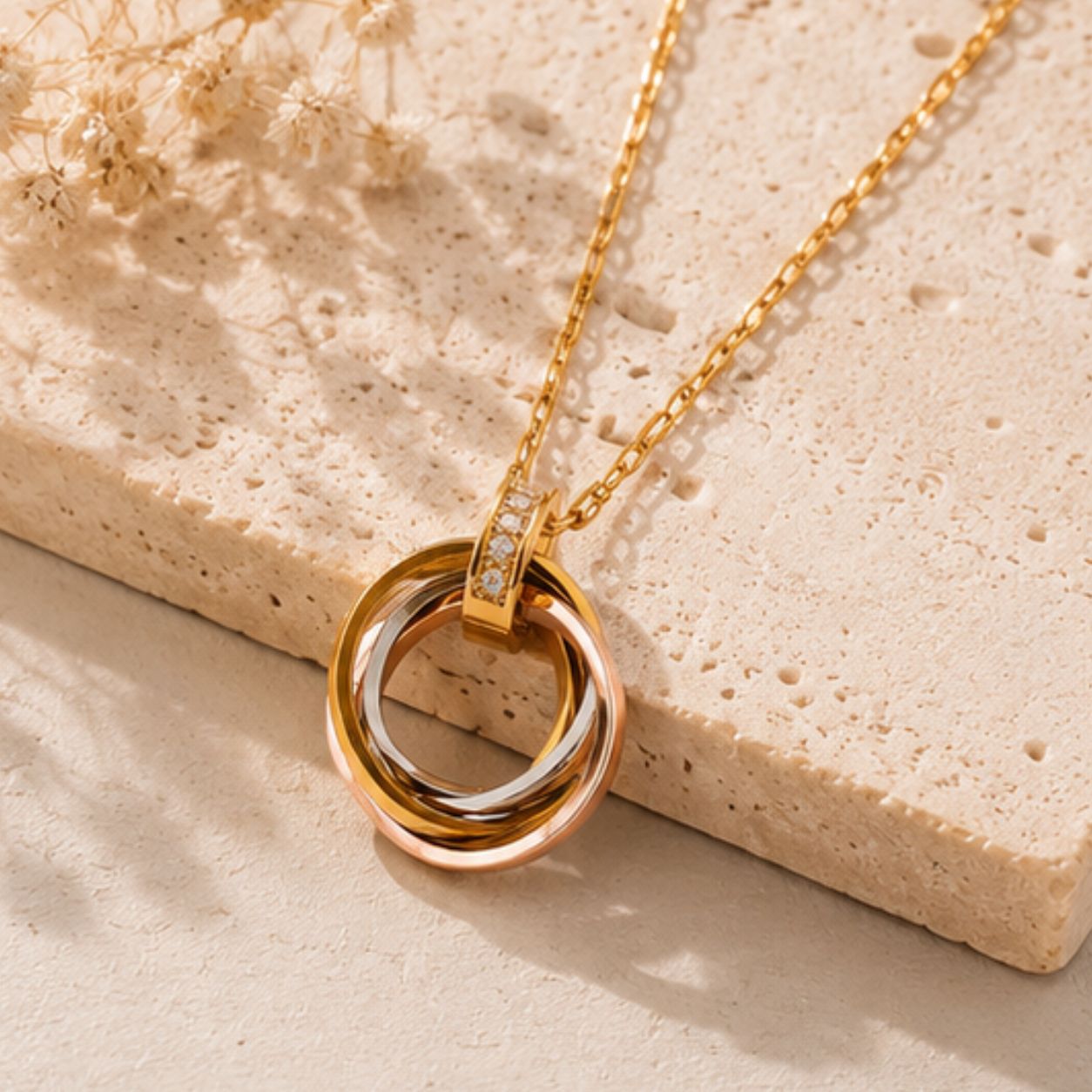 Saanvi Orbit Necklace