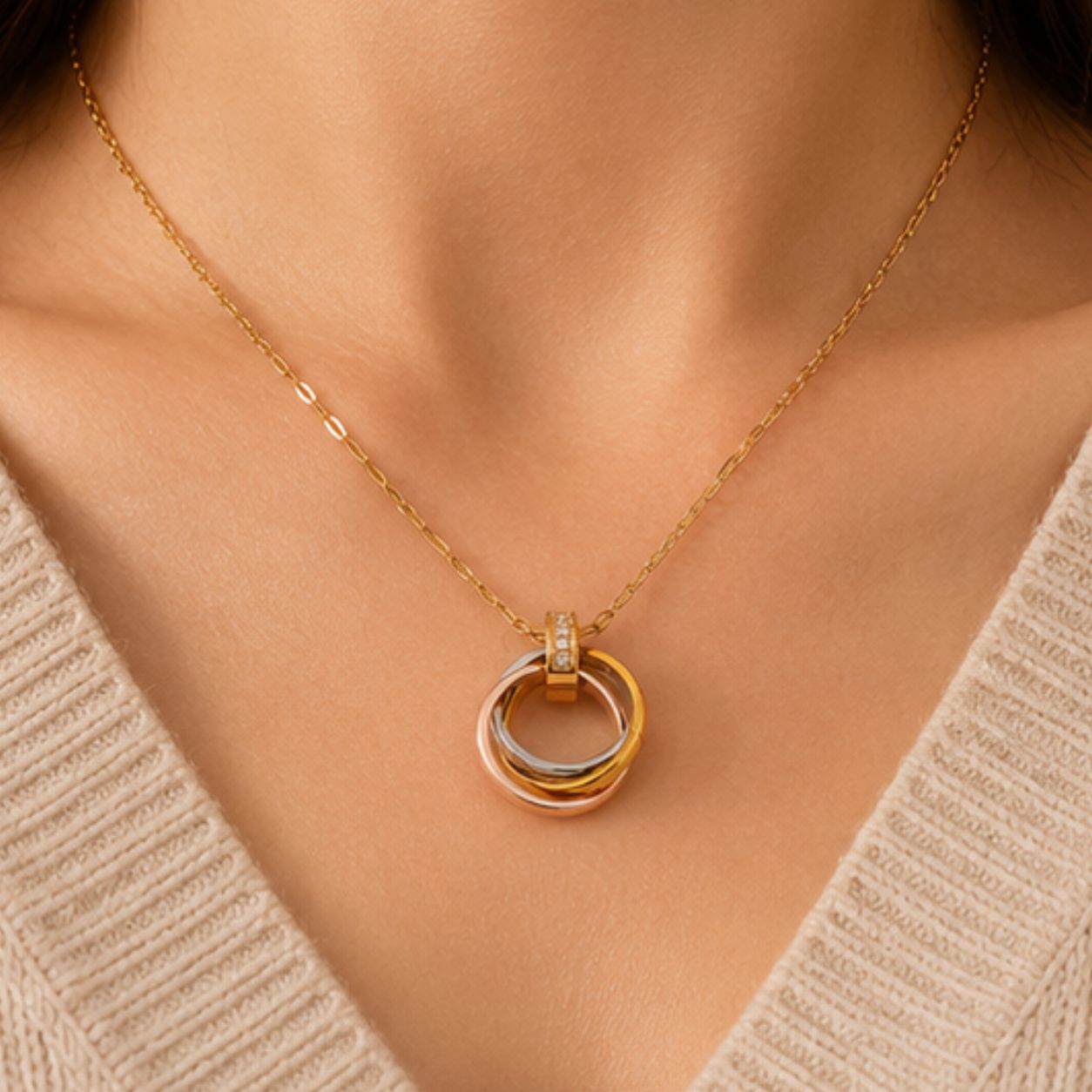 Saanvi Orbit Necklace