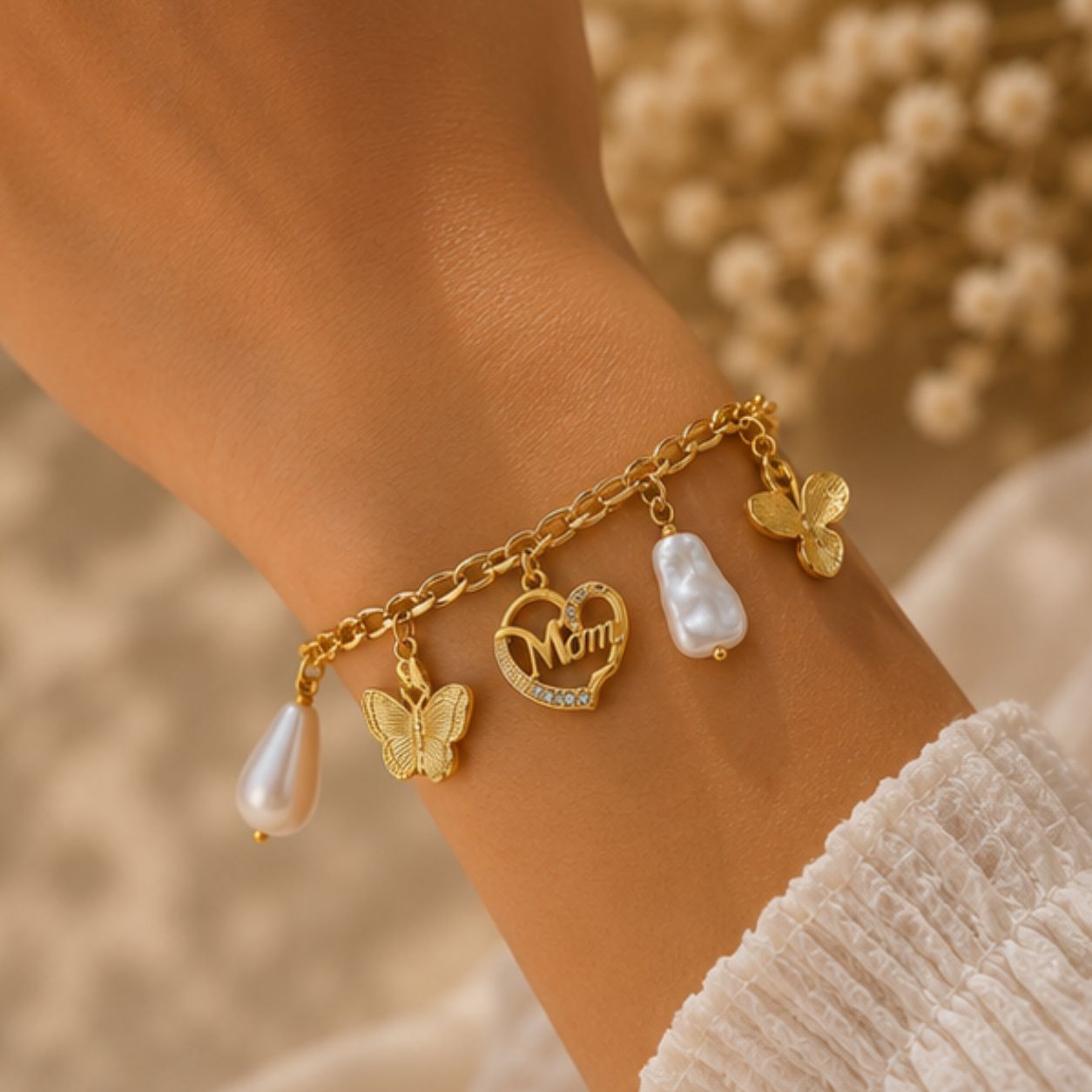 Aashi Mom Pearl Bracelet