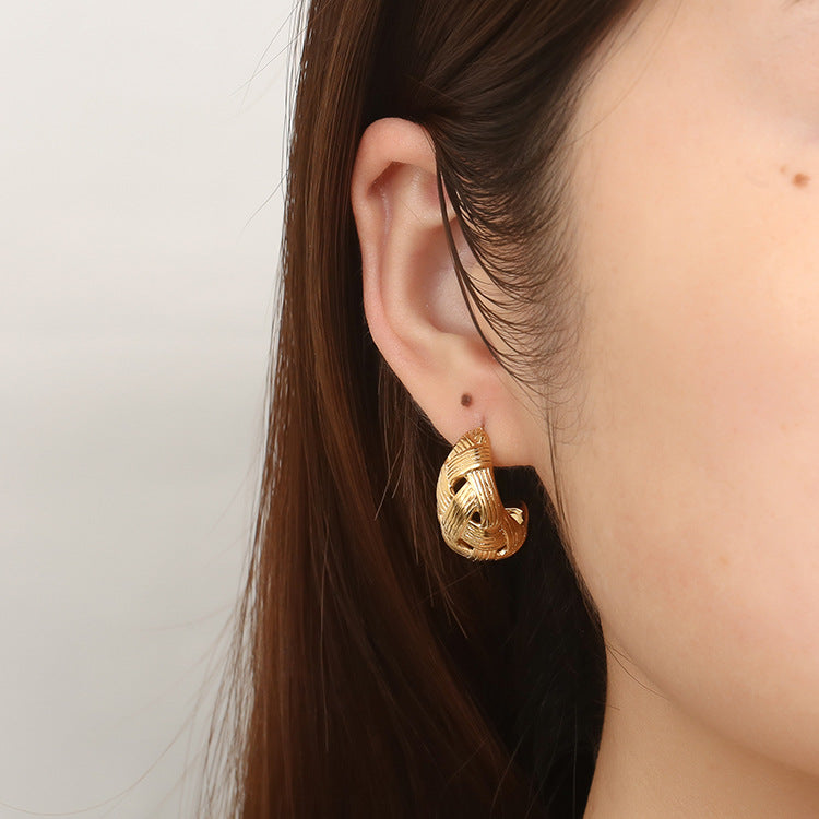 Aarna Weave Hoops