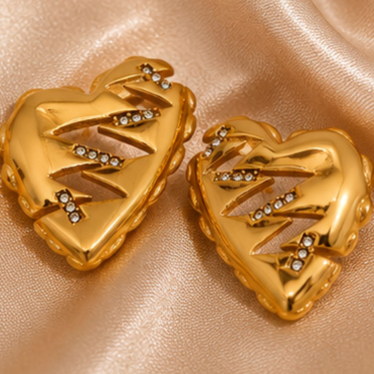 Irisa Jagged Gold Hearts