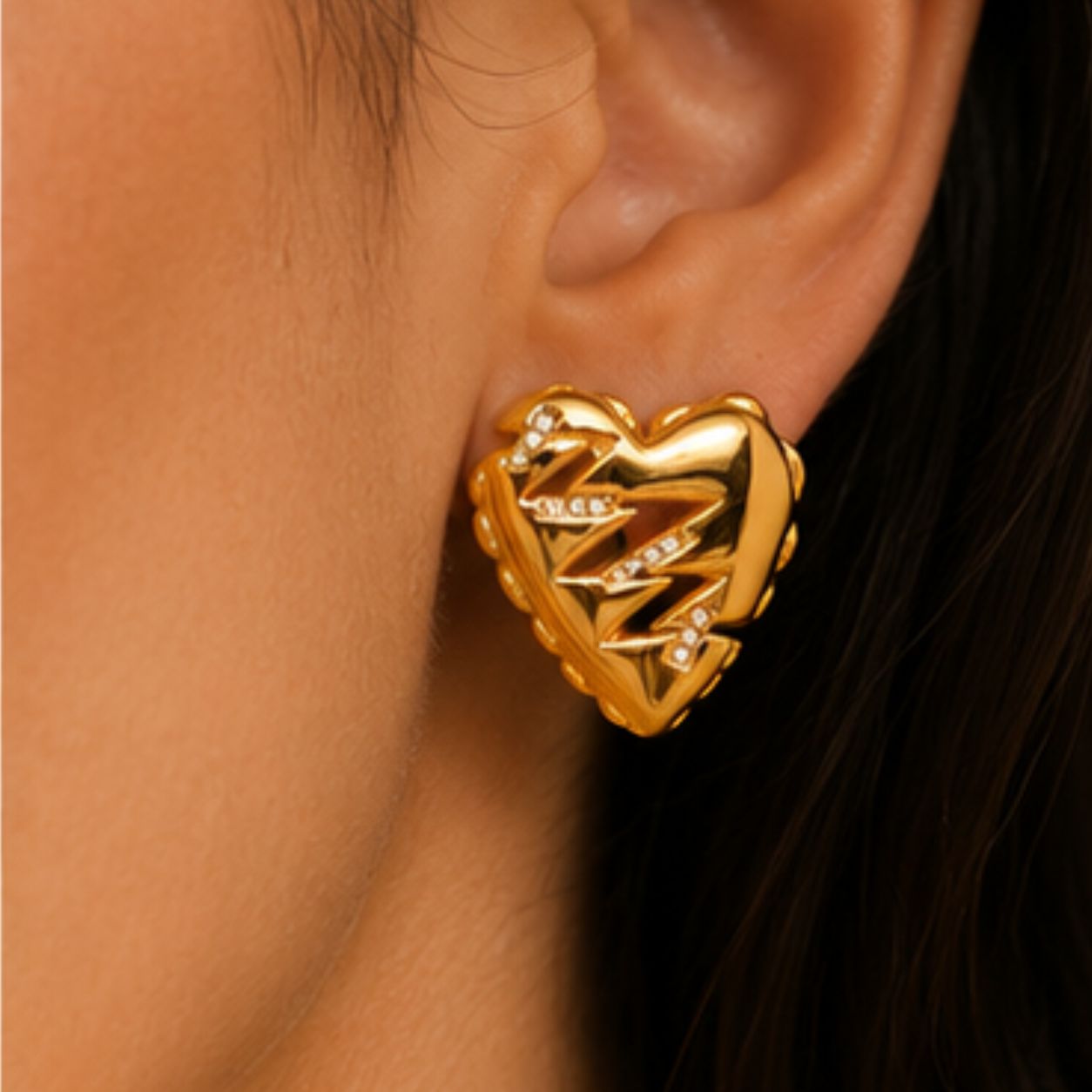 Irisa Jagged Gold Hearts