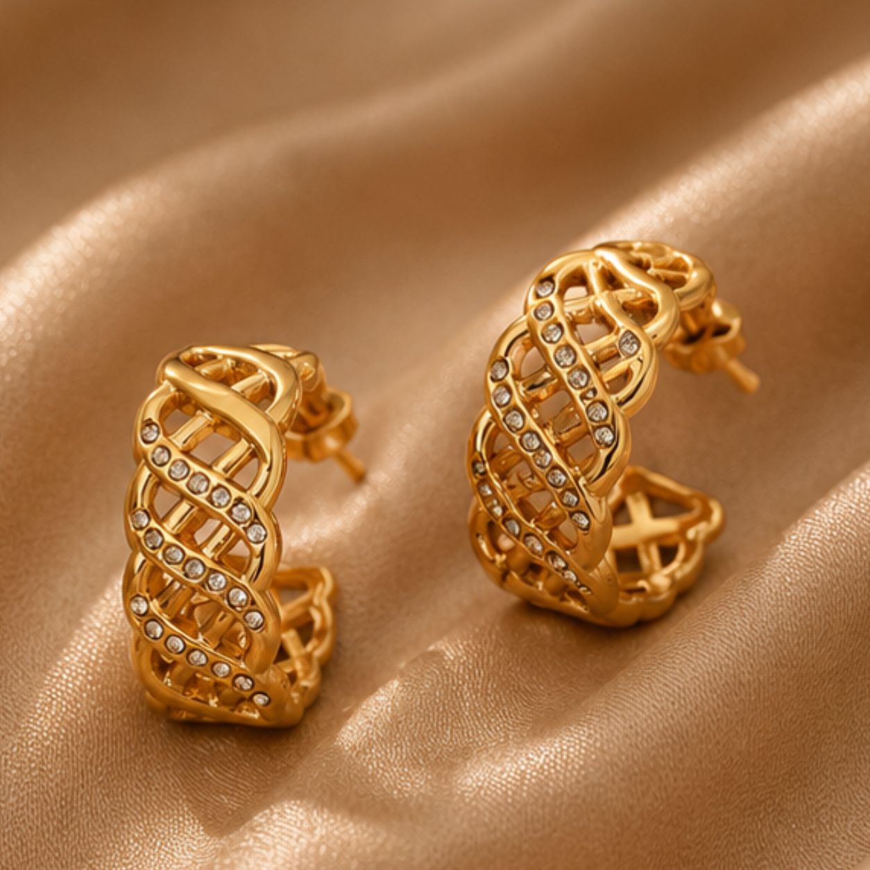 Elina Lattice Crystal Hoops