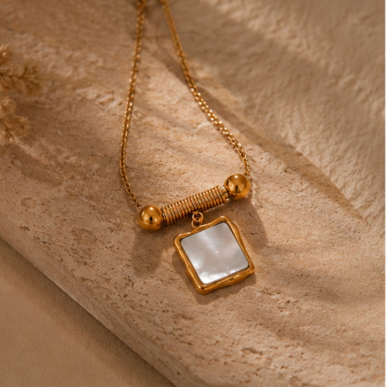 Myra Sculpt Shell Pendant