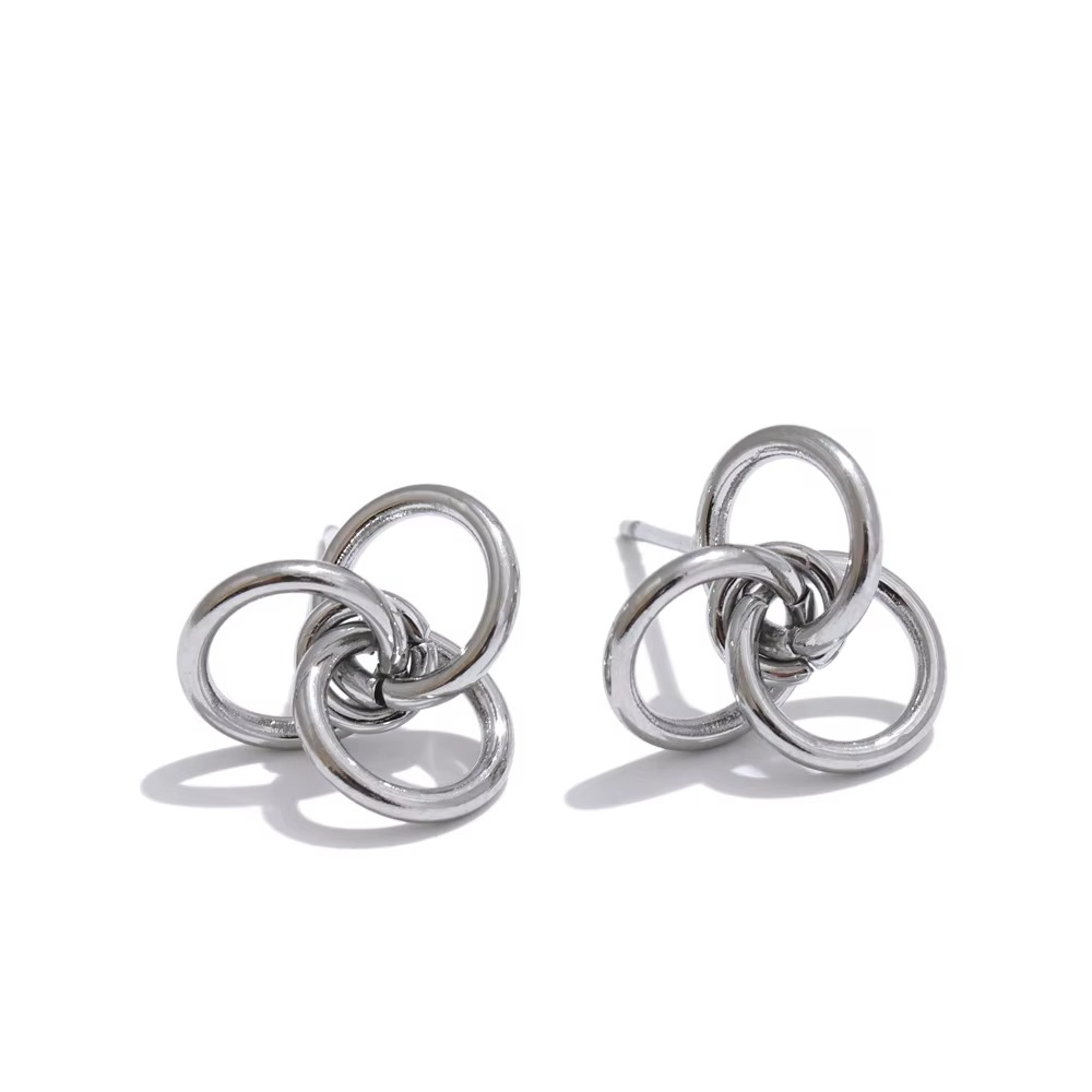 Ira Interlink Studs
