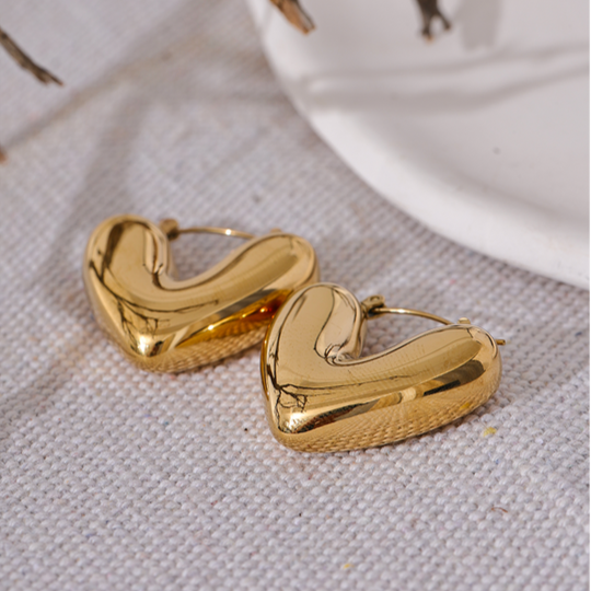 Aahana Curved Heart Hoops