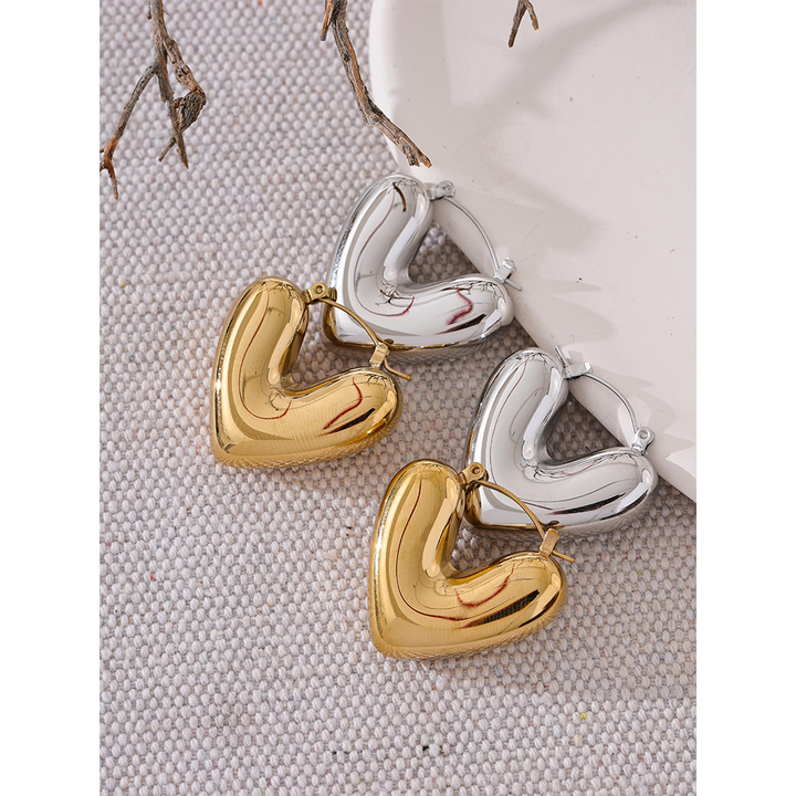 Aahana Curved Heart Hoops