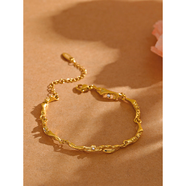 Aarambh Molten Gold Stone Bracelet