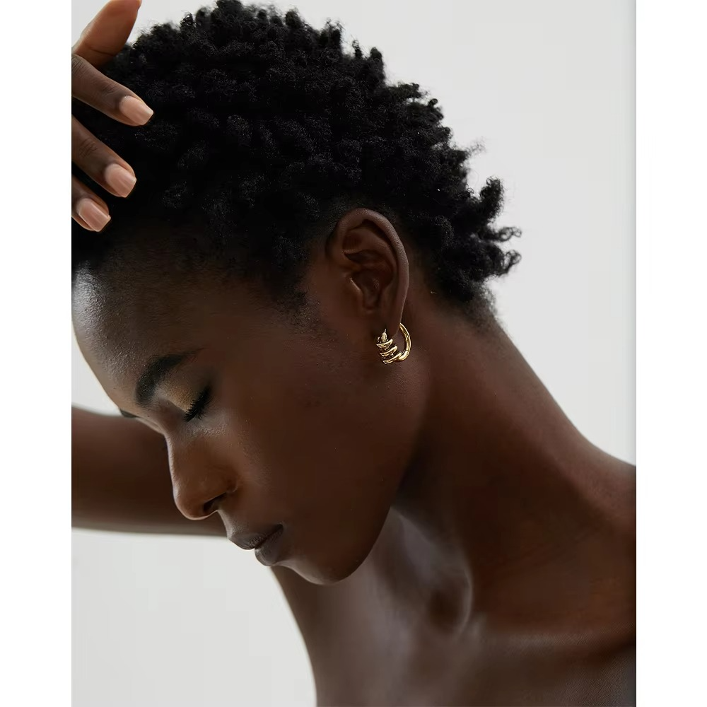 Aarohi Spiral Hoops
