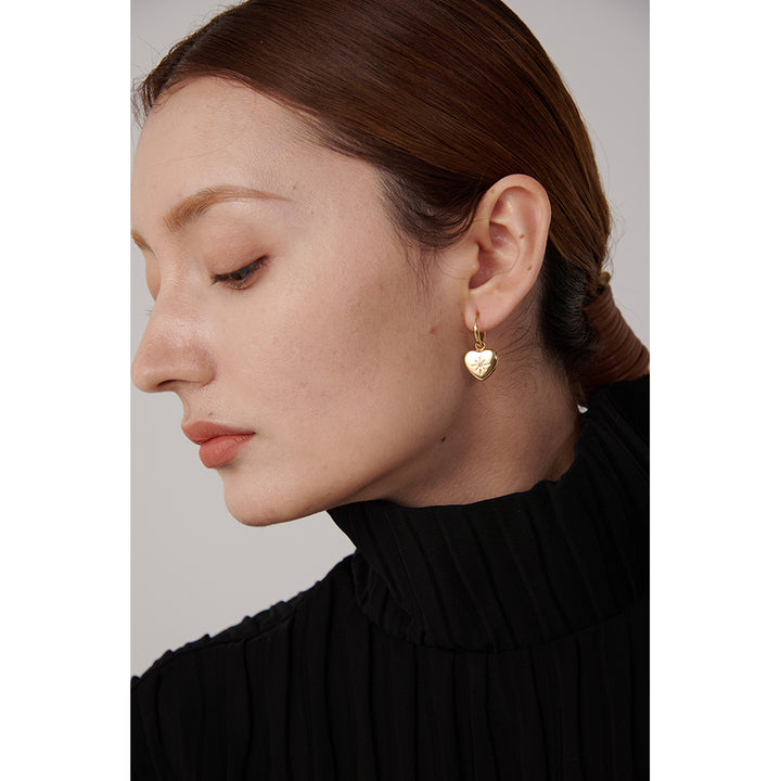 Aarohi Starburst Heart Hoops