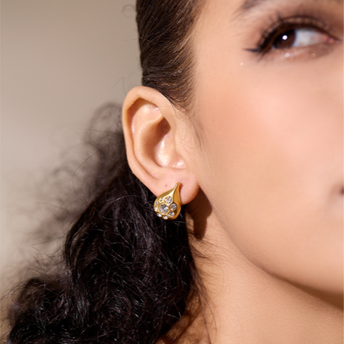Aarvi Crystal Dewdrop Earrings
