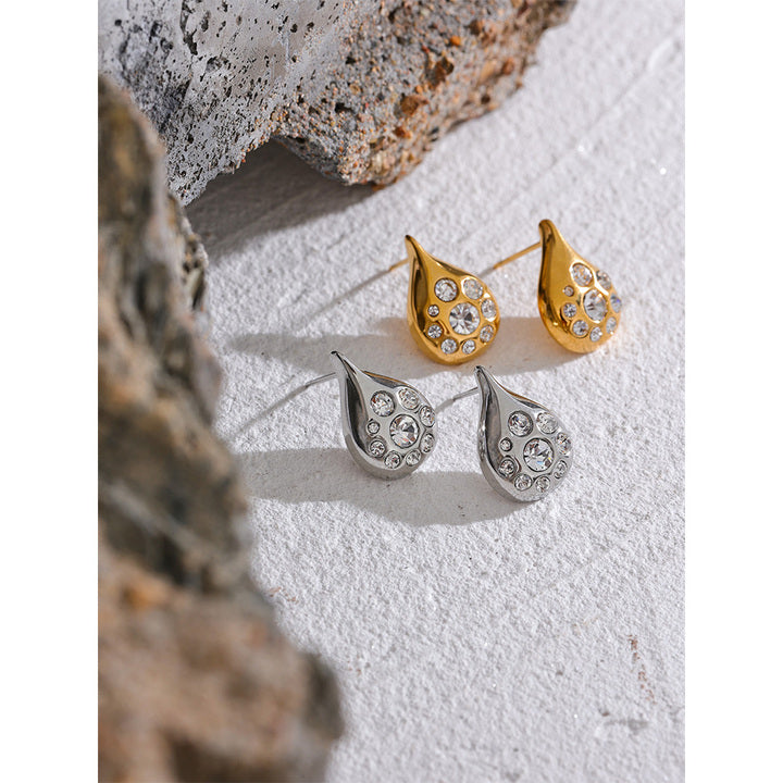 Aarvi Crystal Dewdrop Earrings