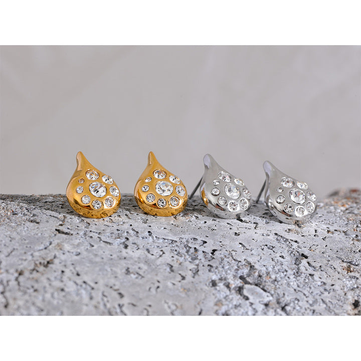 Aarvi Crystal Dewdrop Earrings