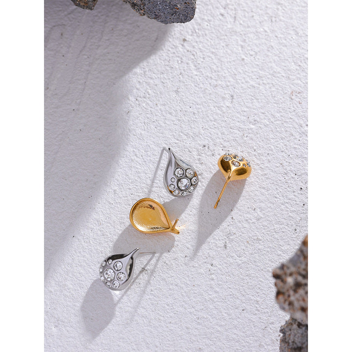 Aarvi Crystal Dewdrop Earrings