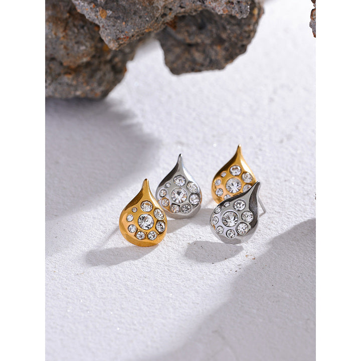 Aarvi Crystal Dewdrop Earrings