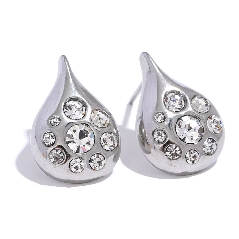 Aarvi Crystal Dewdrop Earrings