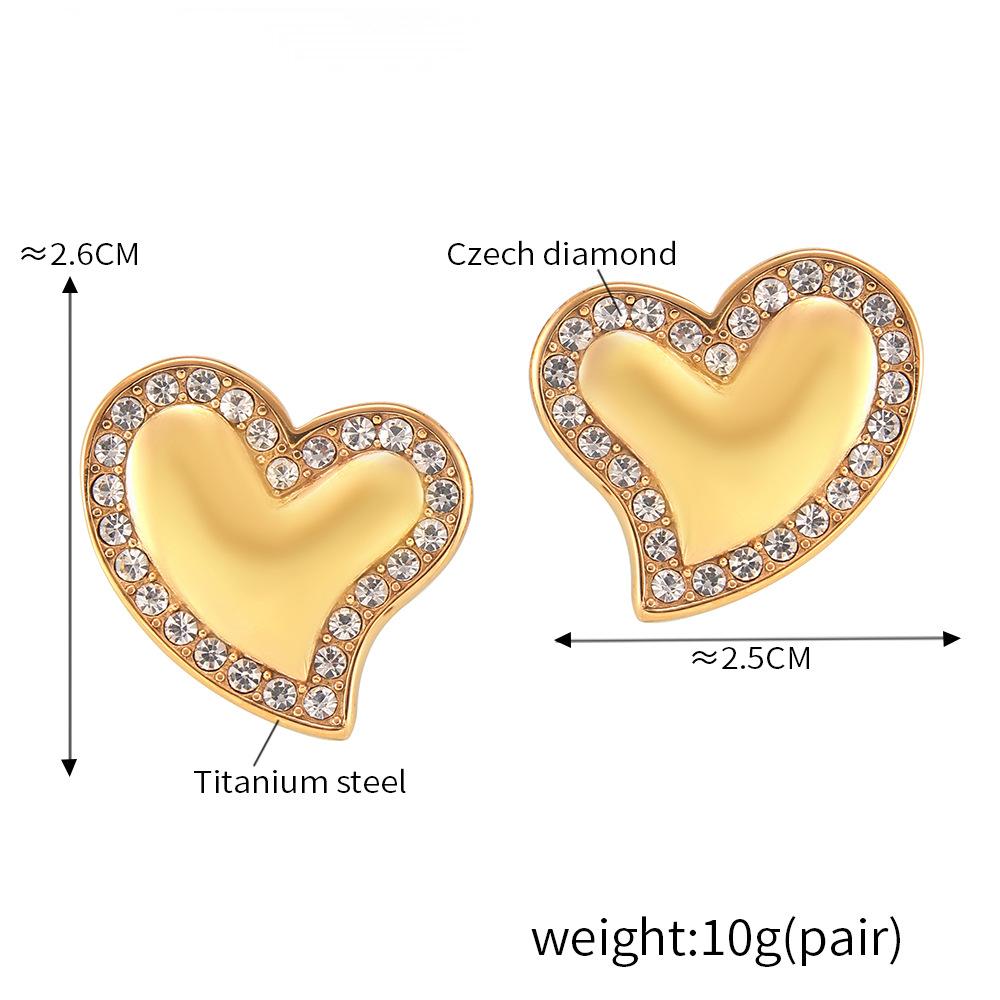 Aarvi Crystal Heart Studs