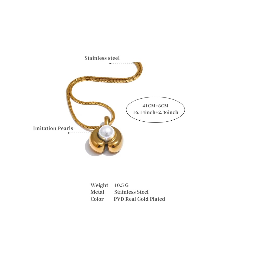 Aarvi Pearl Pendant