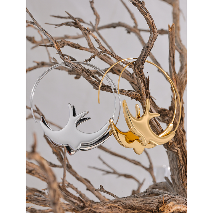 Aarya Curve Earrings