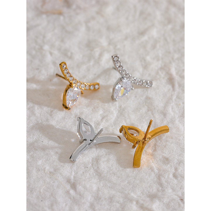 Aira Drop Earring