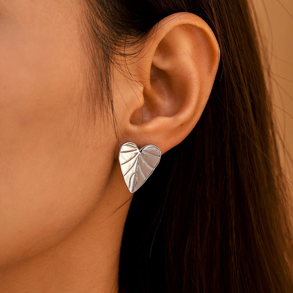 Anaya Leaf Stud Earring