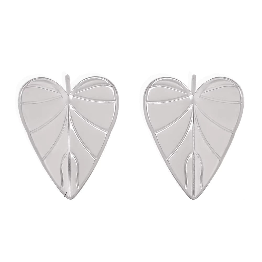 Anaya Leaf Stud Earring
