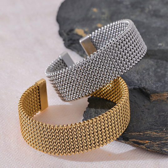 Divya Mesh Cuff Bracelet