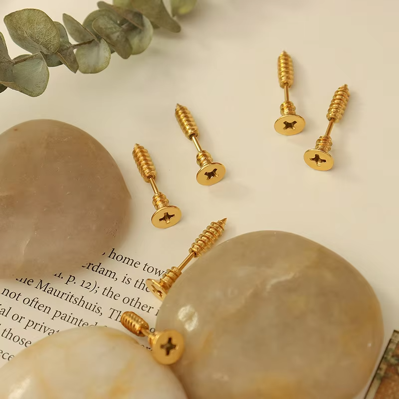 Edge Screw Stud Gold Earrings
