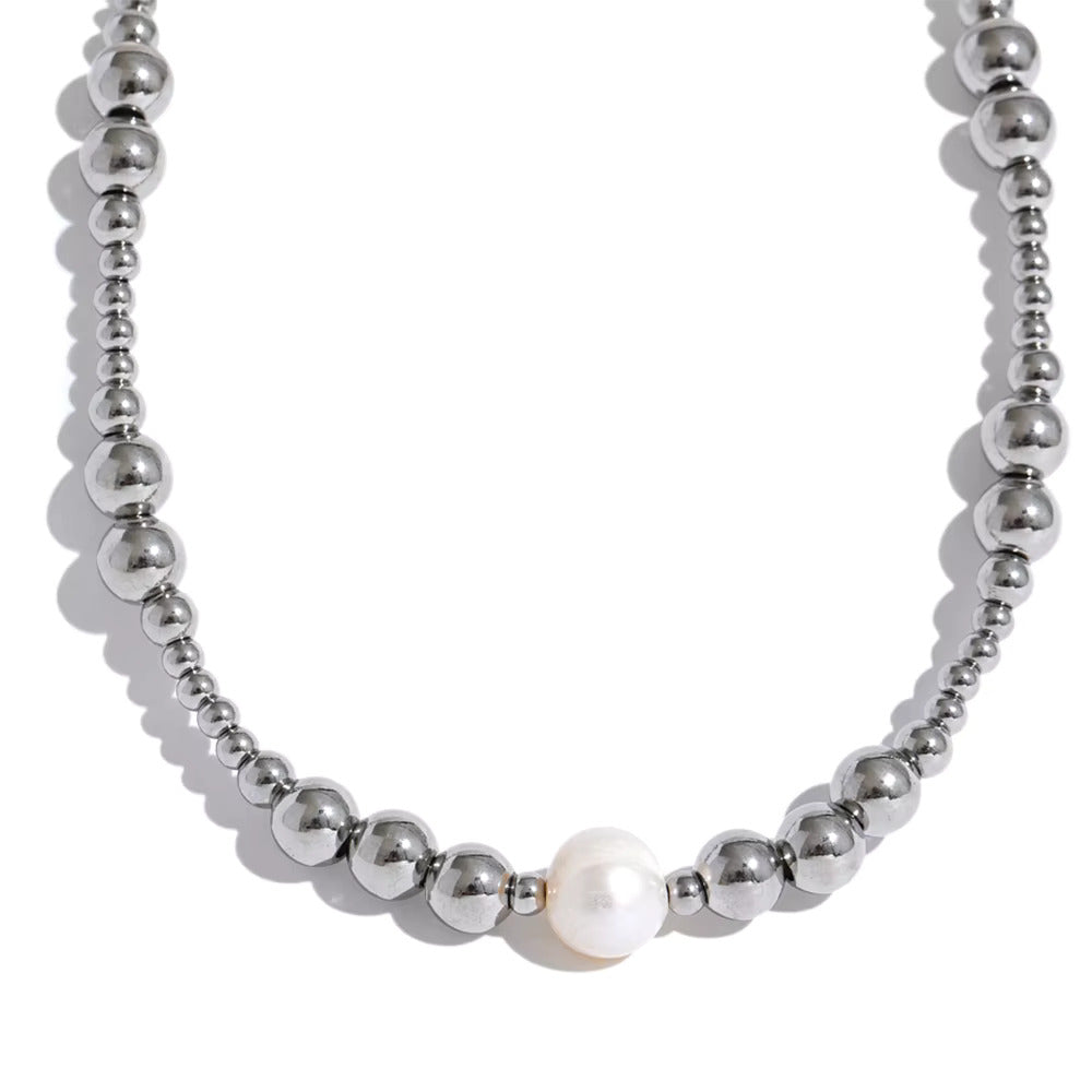 Eira Bold Pearl Bead Chain Necklace