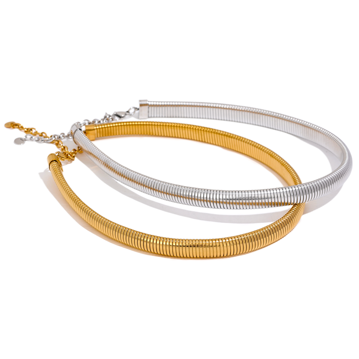 Eira Bold Metal Choker