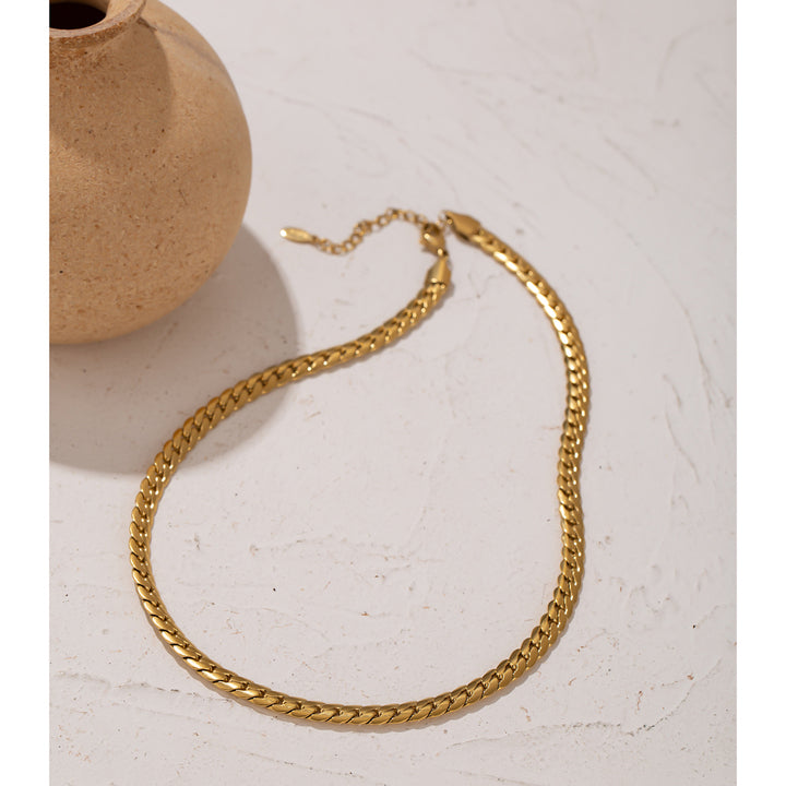 Elara Sleek Link Chain Necklace