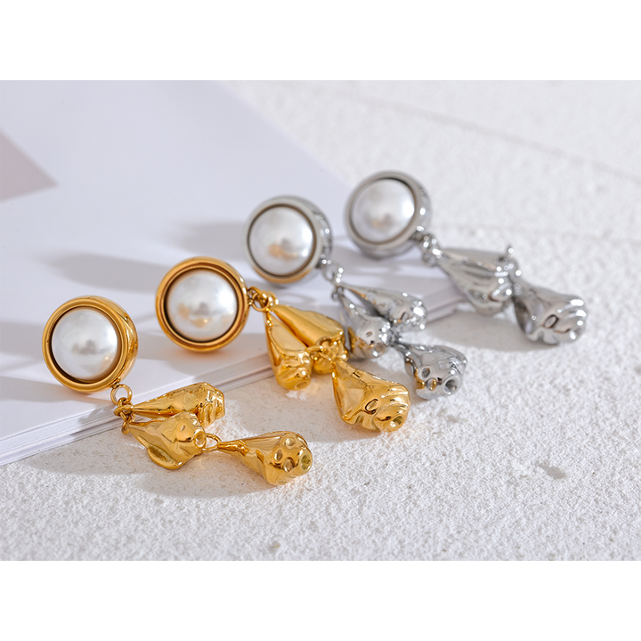 Elena Pearl Drop Earrings