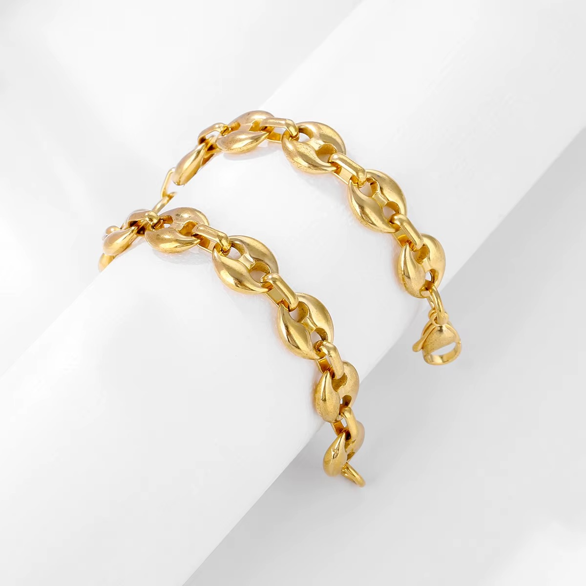 Elina Chain Link Bracelet