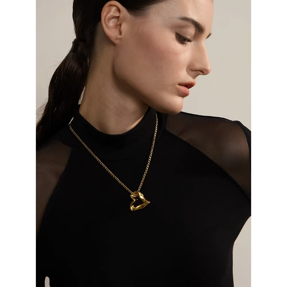 Ganga Sculpted Love Necklace