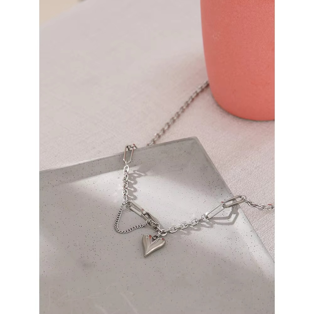 Gul Heart Link Chain Necklace