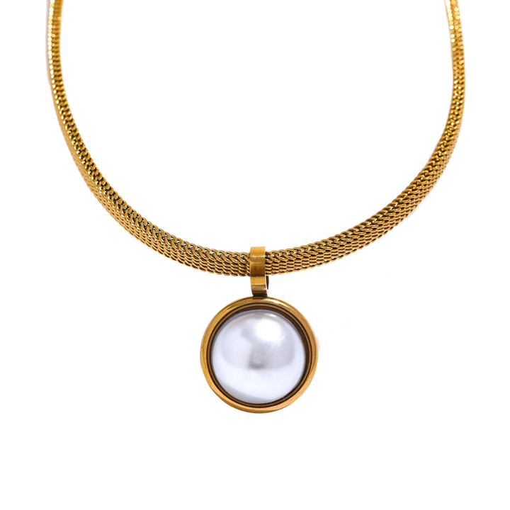Halo Pearl Gold Necklace