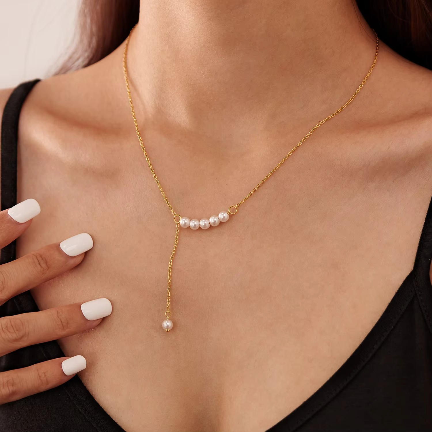 Ina Pearl Line Necklace