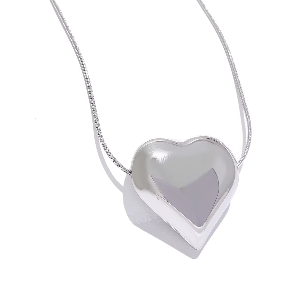 Inaaya Heart Pendant Necklace
