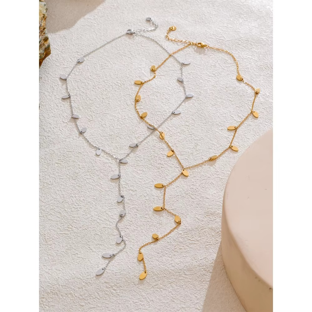 Inara Disc Y Necklace