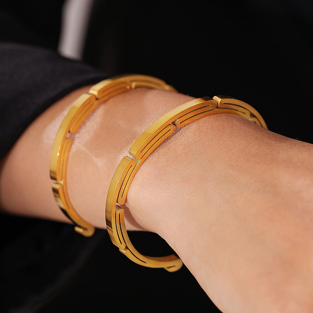 Inara Line Cuff Bracelet