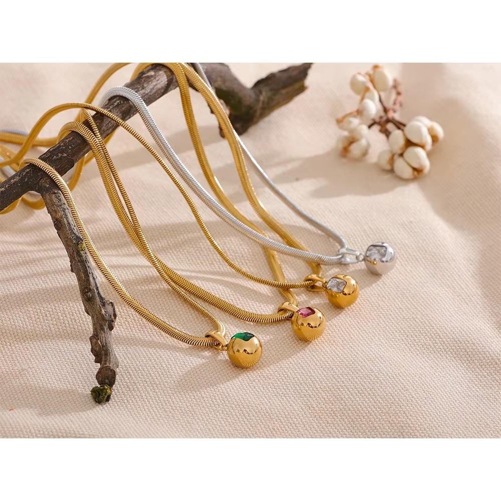 Indira Prism Pendant