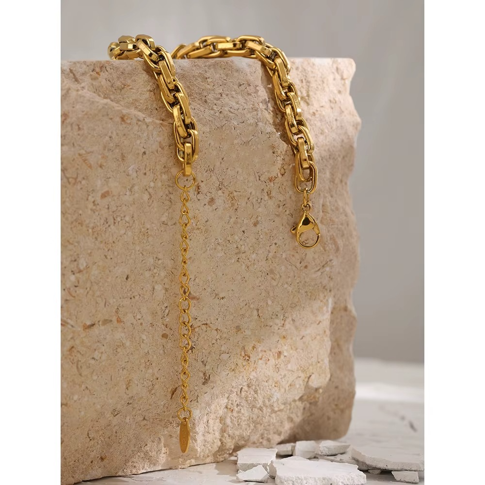 Iyla Link Chain Bracelet