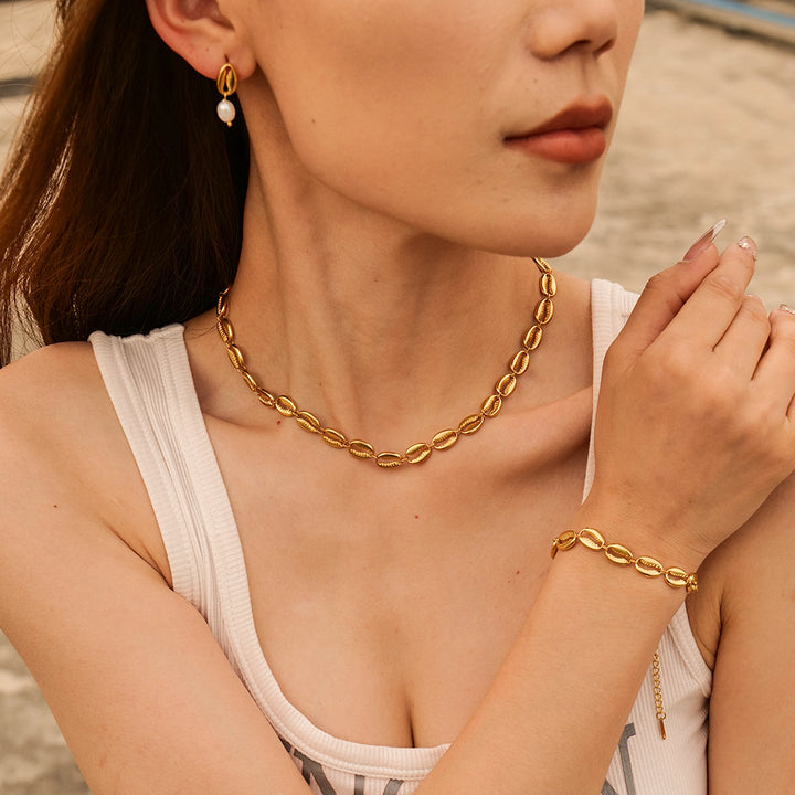 Kaira Cowrie Drops