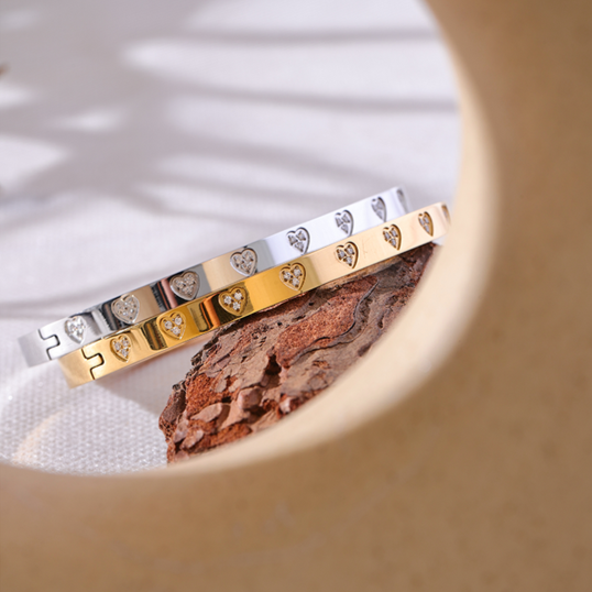 Kaira Heart Stitch Bracelet