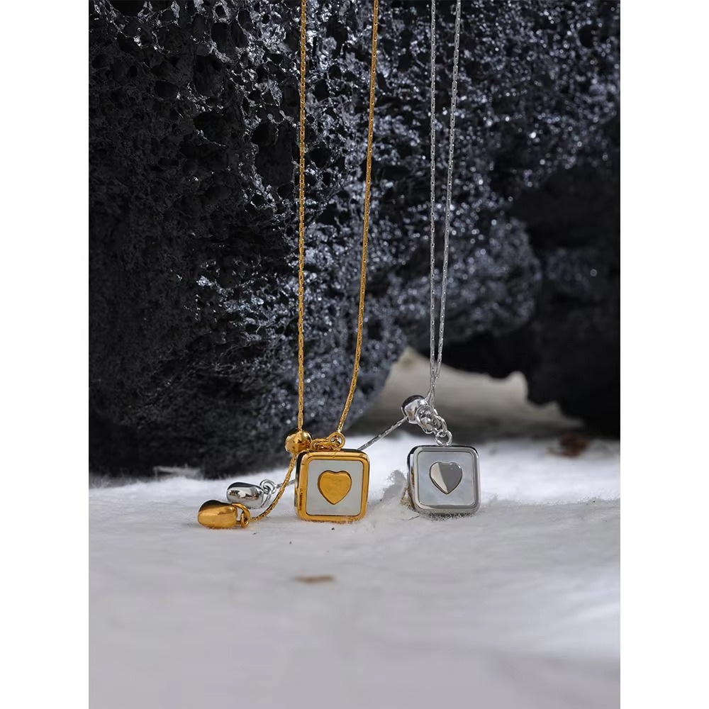 Meher Streamline Lariat