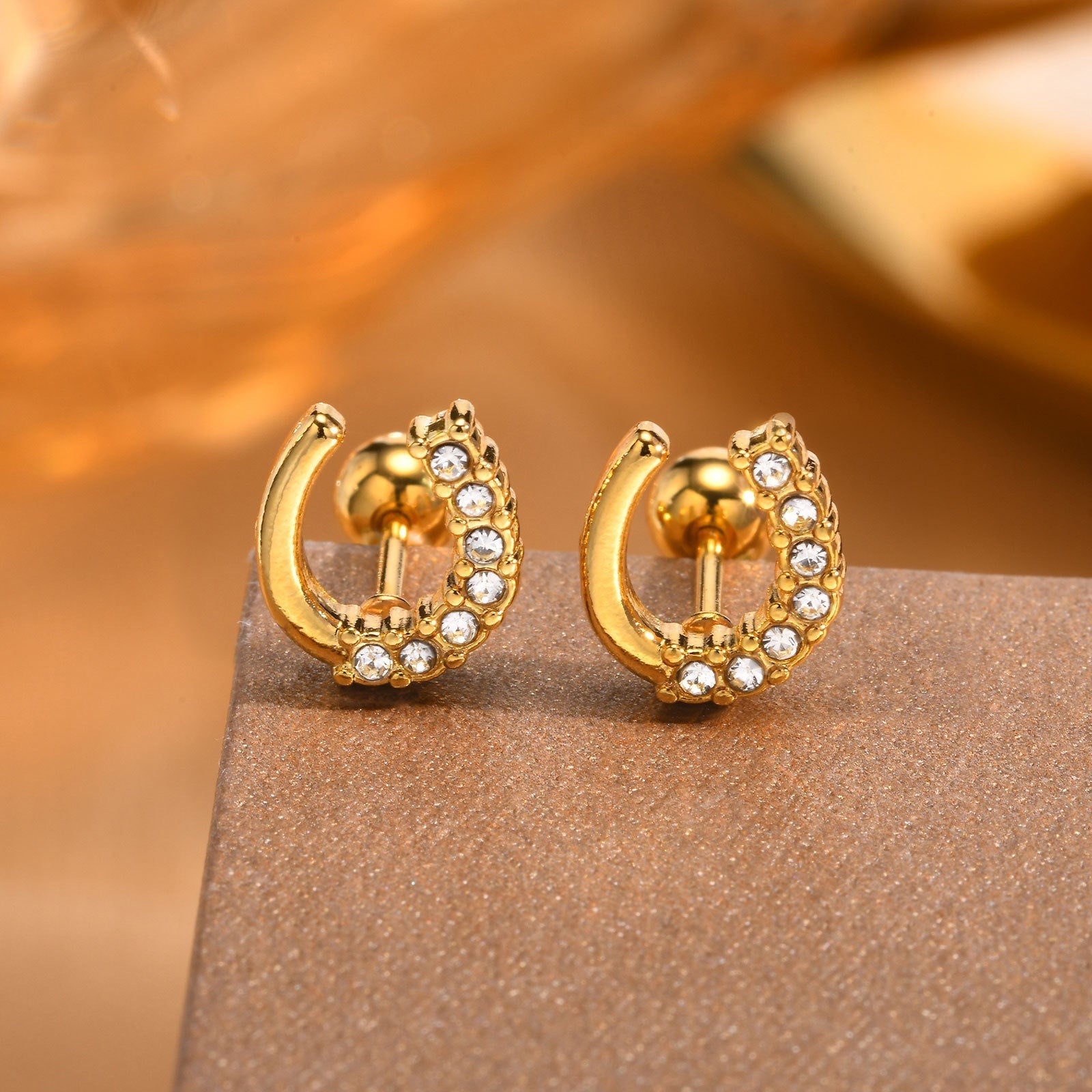 Mira Luck Horseshoe Studs